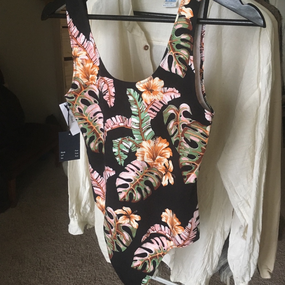 Wilfred floral body suit